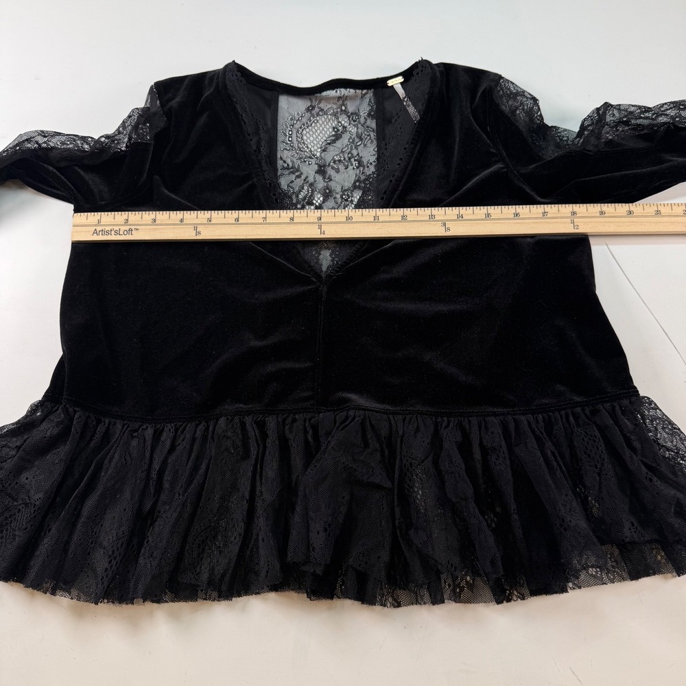 Free People Black Velvet Lace Peplum Top Sheer Back Size XSmall - Picture 7 of 9